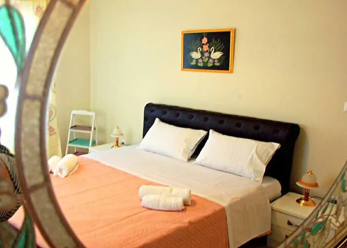 Korona * Vathy (Ithaca)